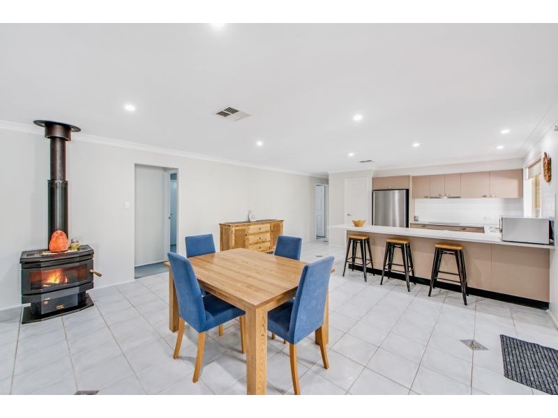 71 Yeramba Road, Summerland Point NSW 2259