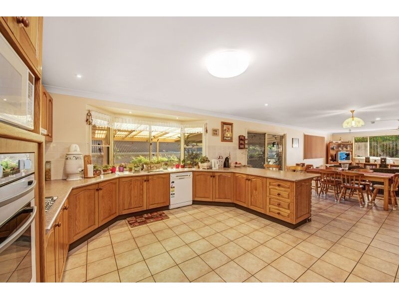 10 Munmorah Street, Wyee NSW 2259