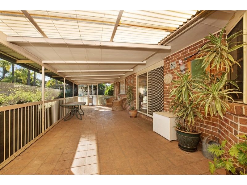 10 Munmorah Street, Wyee NSW 2259