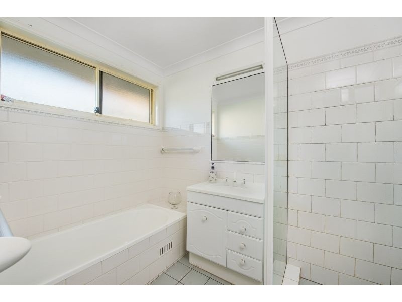 10 Munmorah Street, Wyee NSW 2259