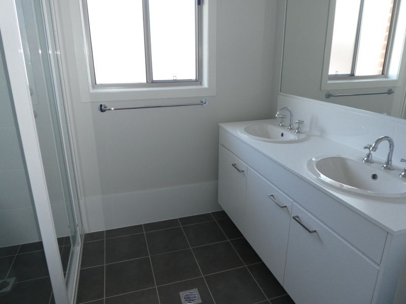 10 Noble Court, Woongarrah NSW 2259