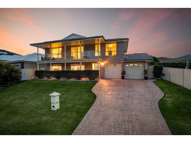 34 Mulwala Drive, Wyee Point NSW 2259