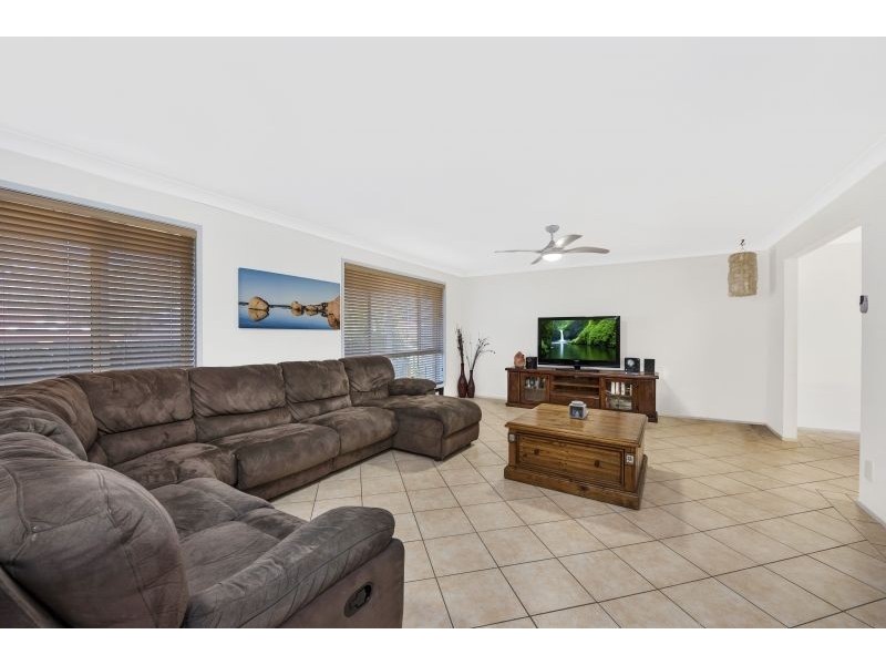 34 Mulwala Drive, Wyee Point NSW 2259