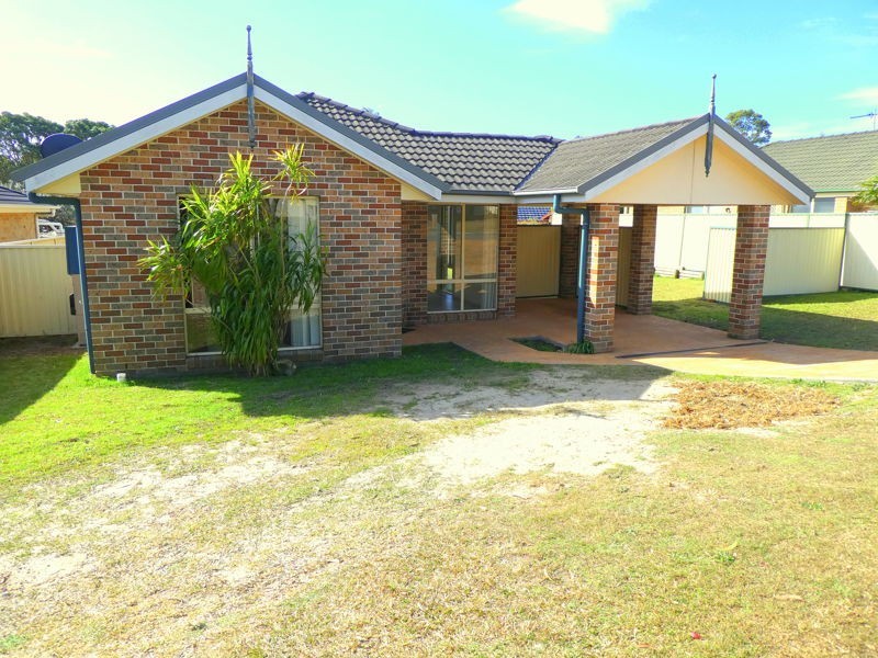 9 Maneela Road, Buff Point NSW 2262