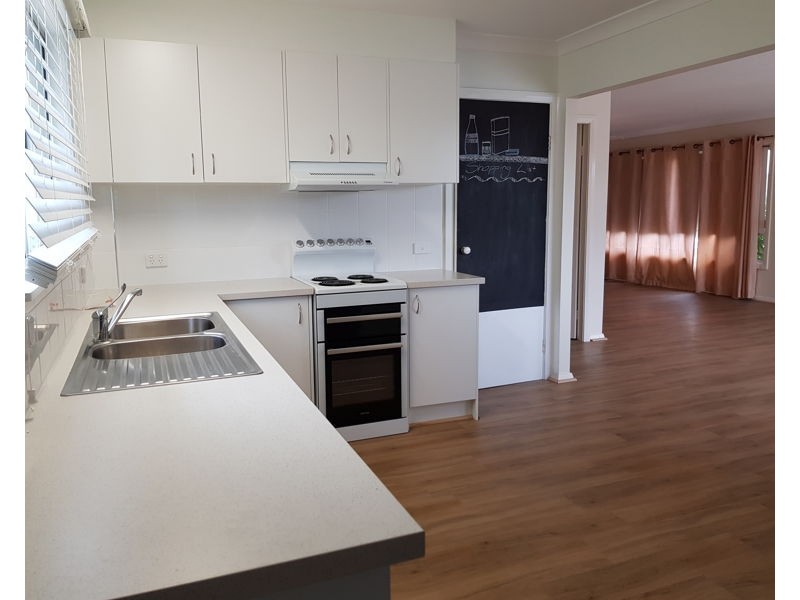 4 Short Street, Wyee Point NSW 2259