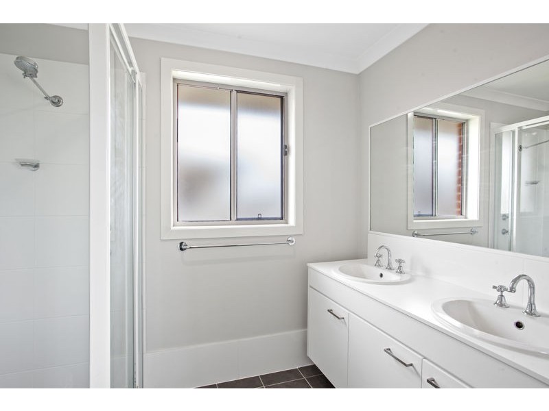 10 Noble Court, Woongarrah NSW 2259