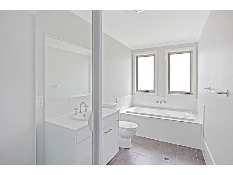 10 Noble Court, Woongarrah NSW 2259