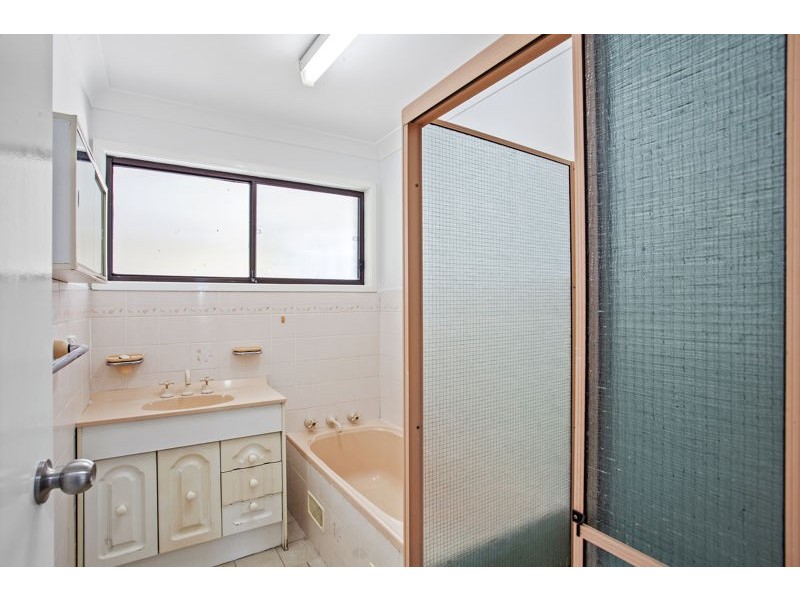 233 Wyee Road, Wyee NSW 2259