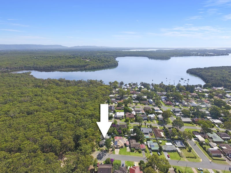 35 High St, Wyee Point NSW 2259
