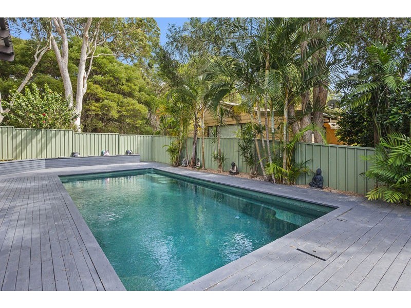 35 High St, Wyee Point NSW 2259