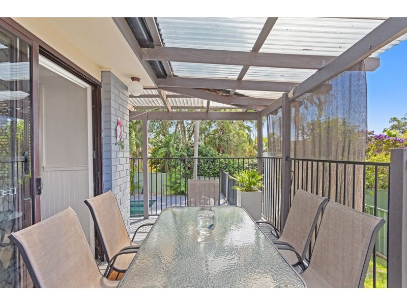 35 High St, Wyee Point NSW 2259