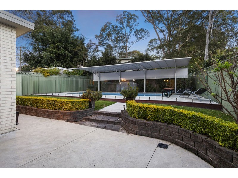 14 Lakeshore Avenue, Kingfisher Shores NSW 2259