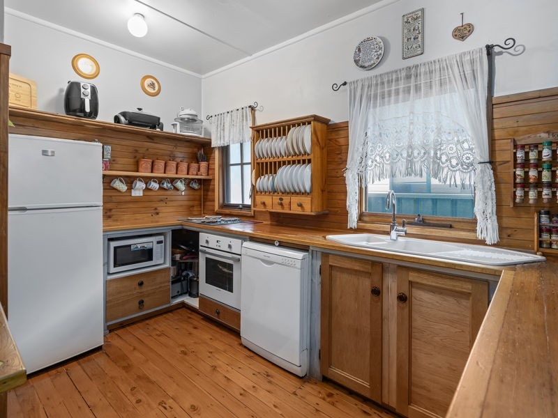 41 Phegan Street, Woy Woy NSW 2256