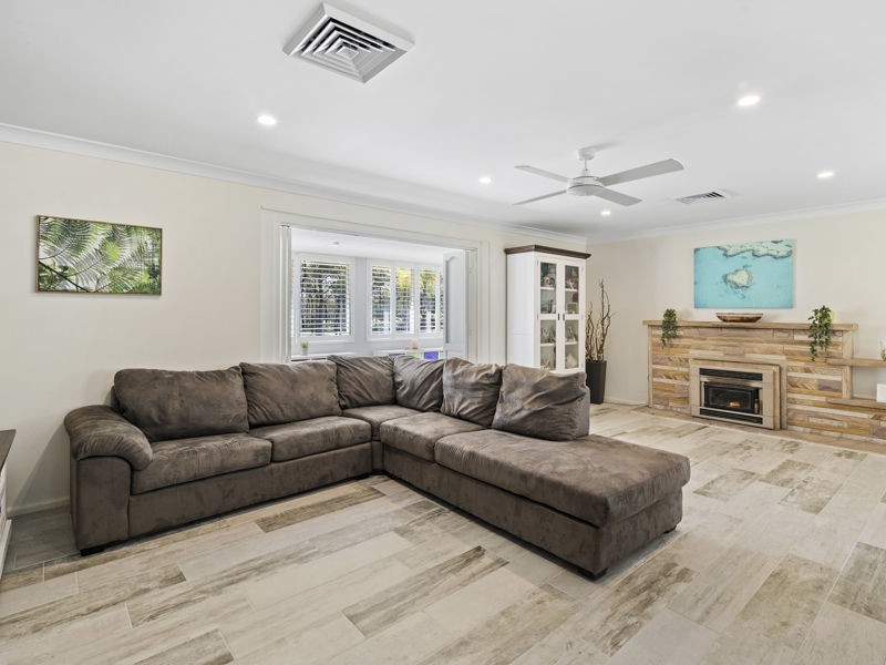 24 Manhire Road, Wyee NSW 2259