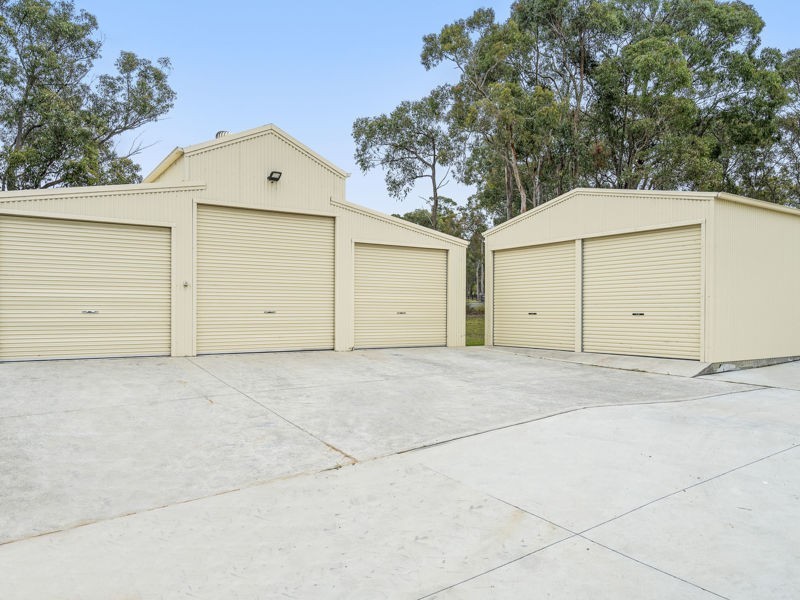 24 Manhire Road, Wyee NSW 2259