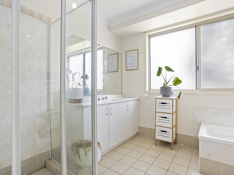 41 Belyando Crescent, Blue Haven NSW 2262