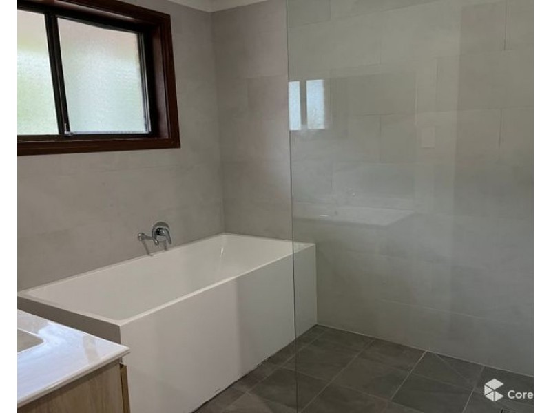 16 Ourimbah St, Morisset NSW 2264