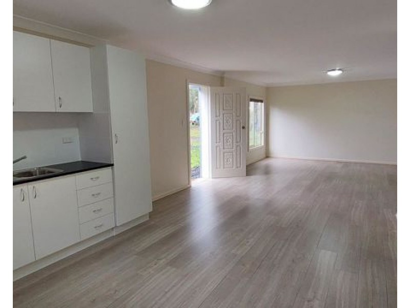 93 Forest Rd – Cabin, Wyee NSW 2259