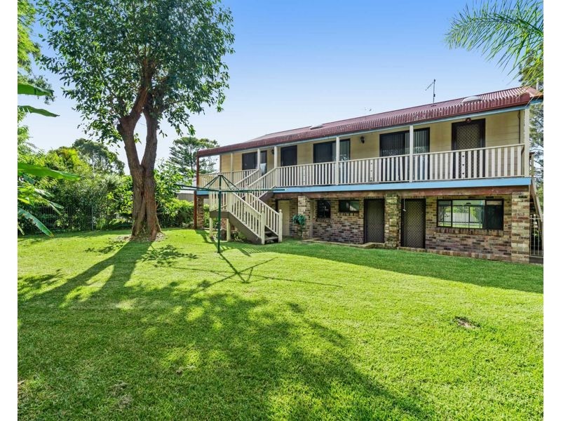 4 Bay street, Wyee Point NSW 2259