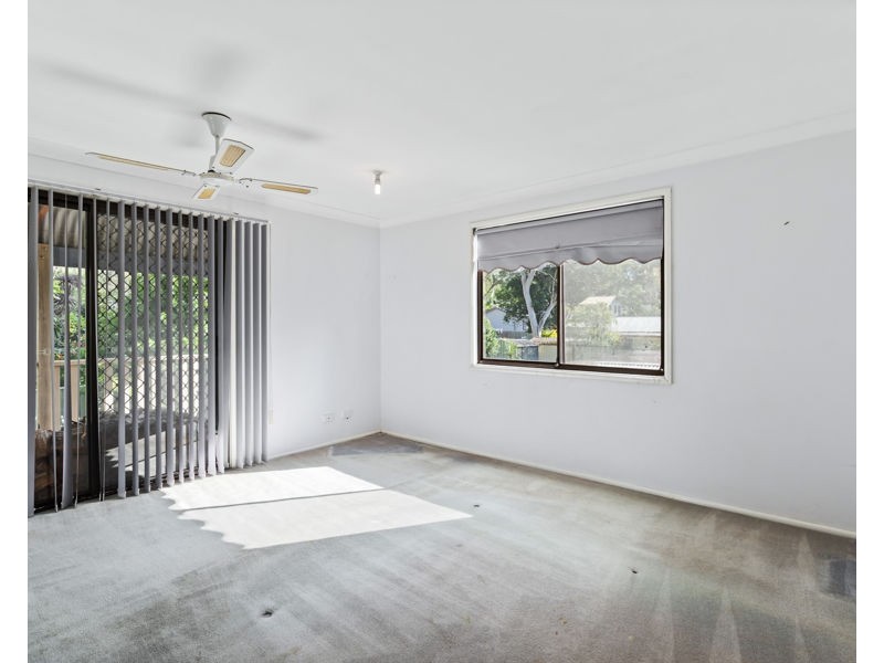 4 Bay street, Wyee Point NSW 2259