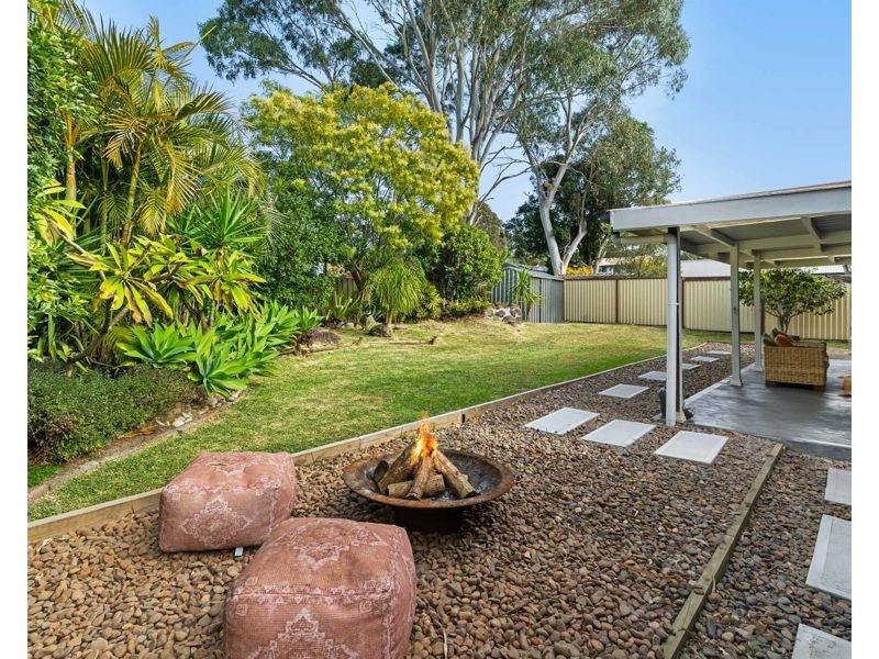 6 Bay Street, Wyee Point NSW 2259
