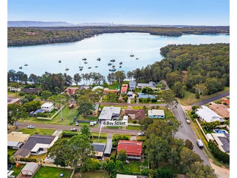 6 Bay Street, Wyee Point NSW 2259