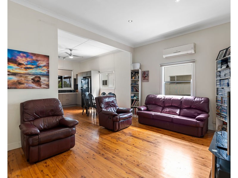 35 Hall Street, Cessnock NSW 2325