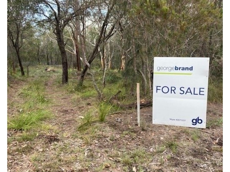 31 Waropara Rd, Wyee NSW 2259