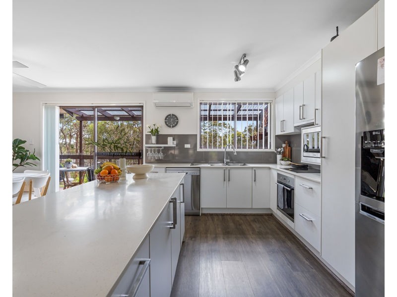37 Ruttleys Road, Wyee Point NSW 2259