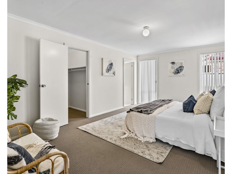 19 Bayberry Ave, Woongarrah NSW 2259