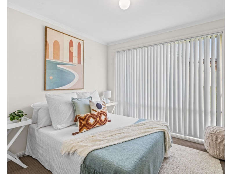 19 Bayberry Ave, Woongarrah NSW 2259