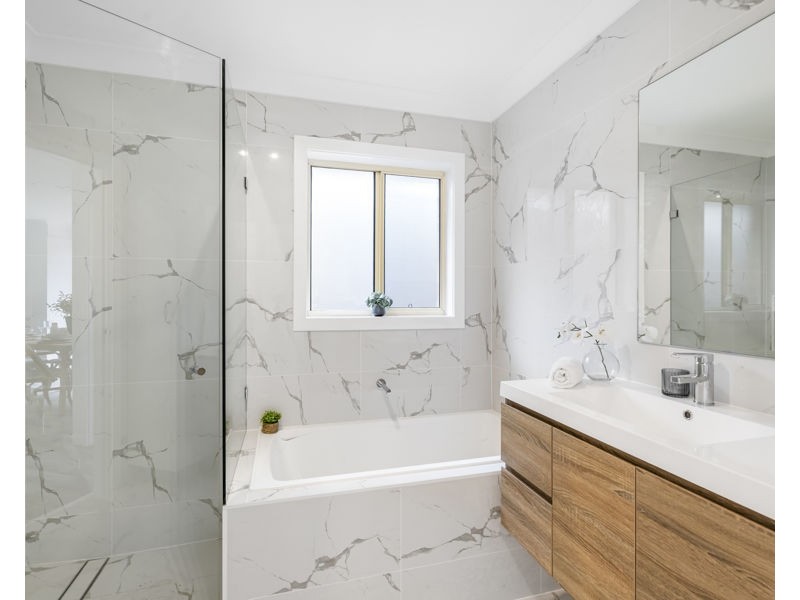 35 Boikonumba Rd, Wyee NSW 2259