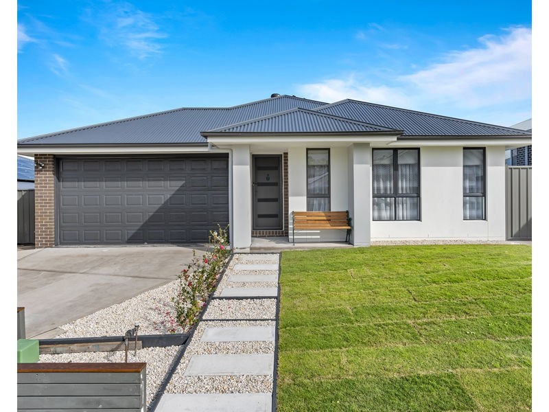 13 Pateman Place, Wyee NSW 2259