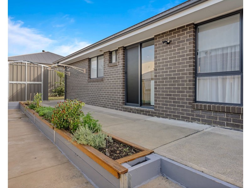 13 Pateman Place, Wyee NSW 2259