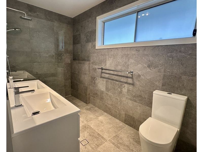 8 Akers St, Wyee NSW 2259