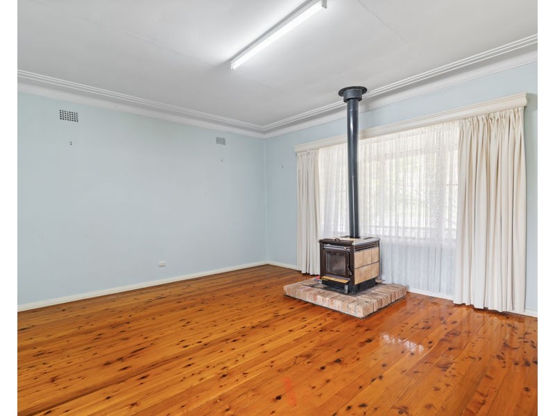 15 Terrigal St, Morisset NSW 2264