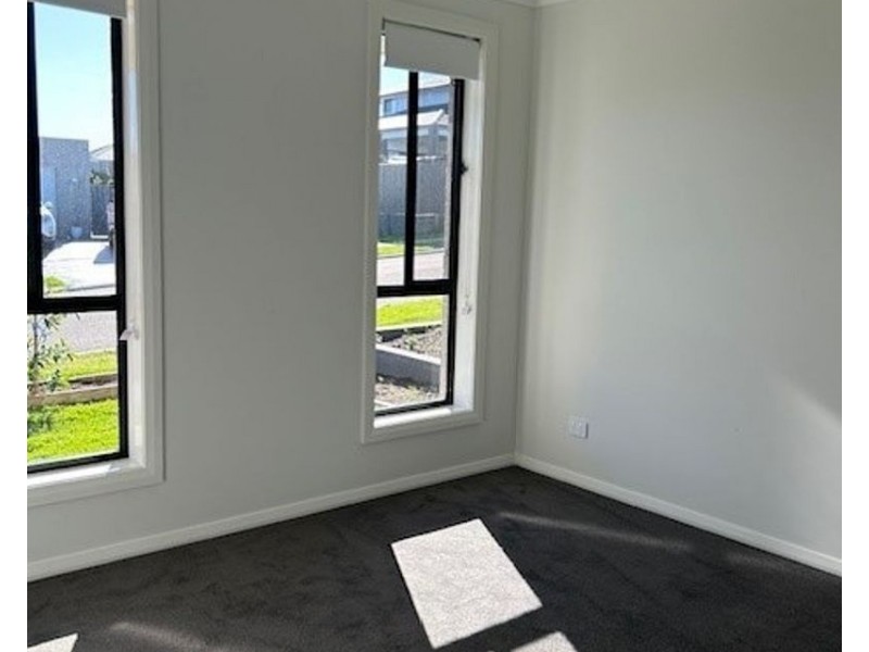 5B Bateup Rd, Wyee NSW 2259