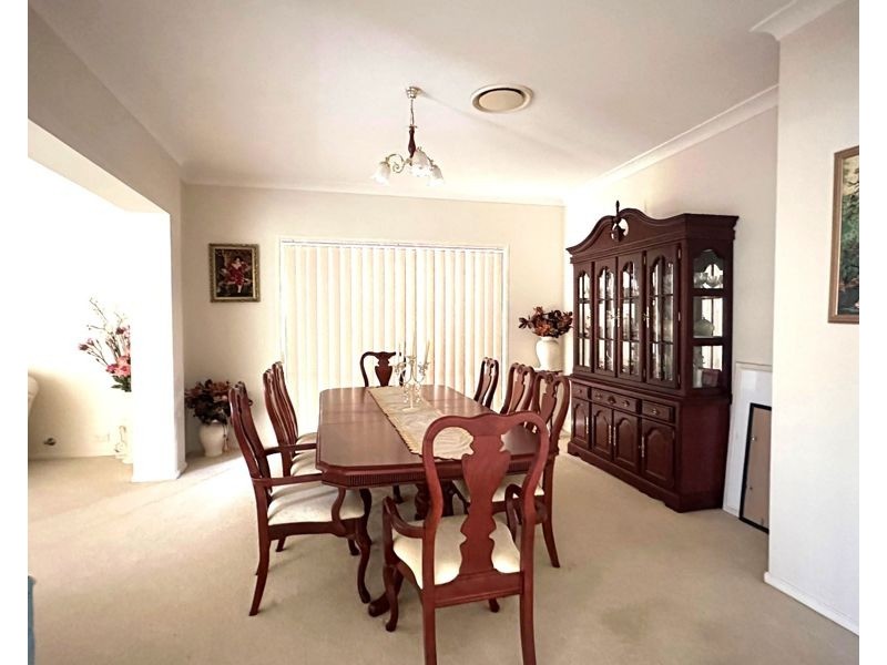 4 Piper Drive, Hamlyn Terrace NSW 2259