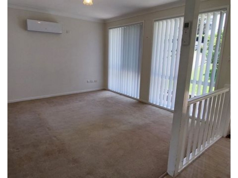 24 White Swan Avenue, Blue Haven NSW 2262