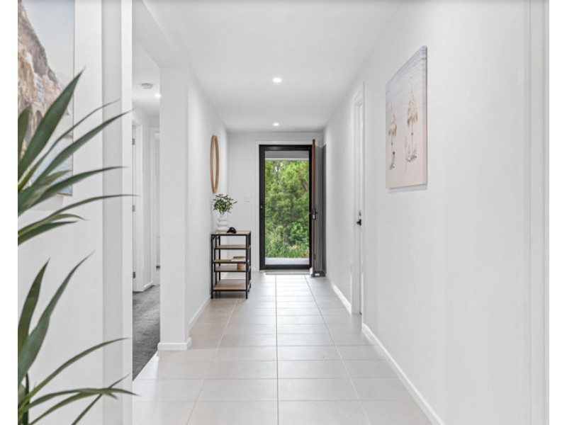 22 Hodges St, Wyee NSW 2259