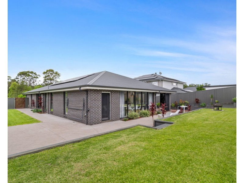 22 Hodges St, Wyee NSW 2259