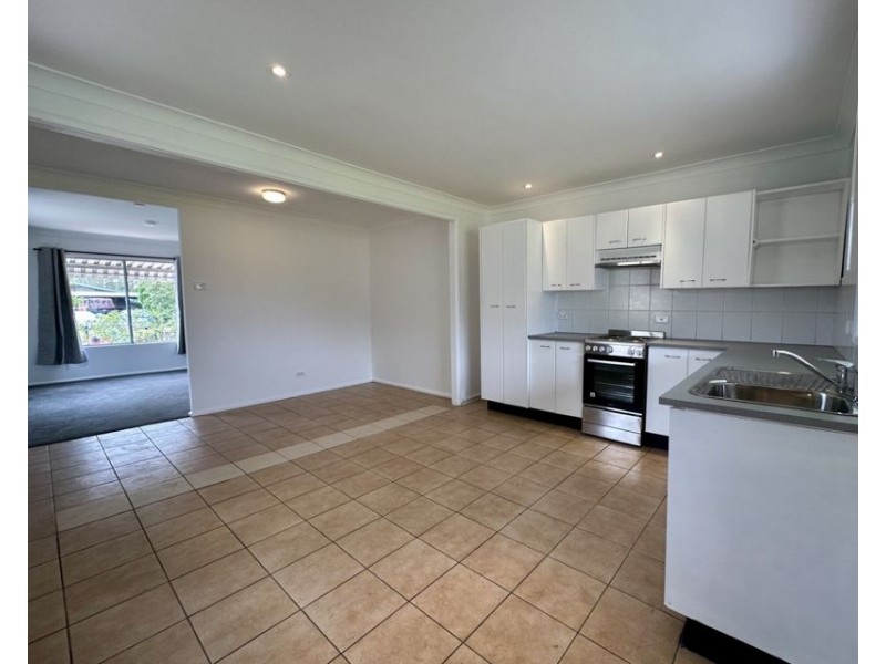 98 Birdwood Drive, Blue Haven NSW 2262