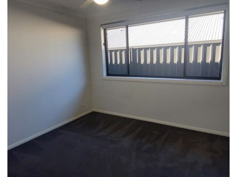 5 A Bateup Rd, Wyee NSW 2259