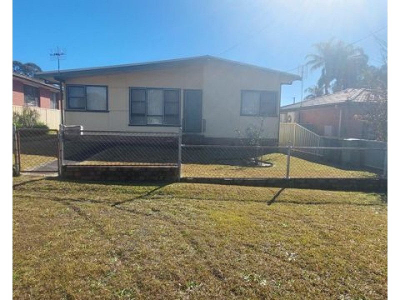 27 Wyndora Avenue, San Remo NSW 2262