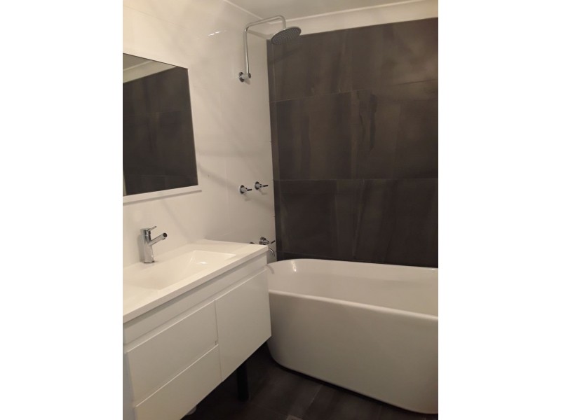 59 Warrina Avenue, Summerland Point NSW 2259