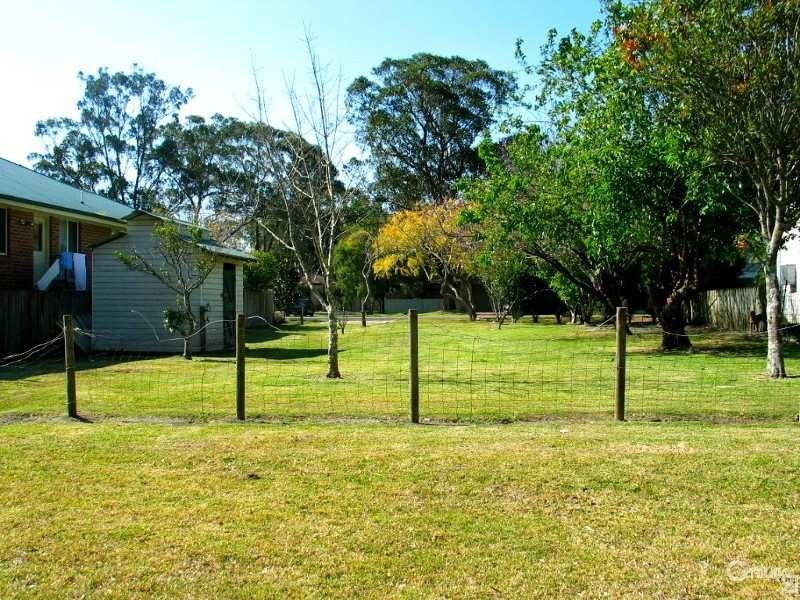 13 Costa Avenue, San Remo NSW 2262