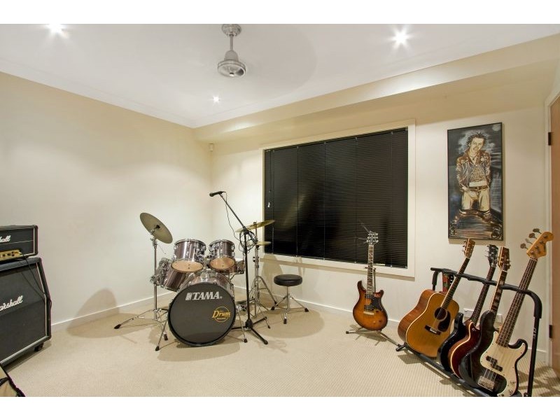 53 Mulwala Drive, Wyee Point NSW 2259