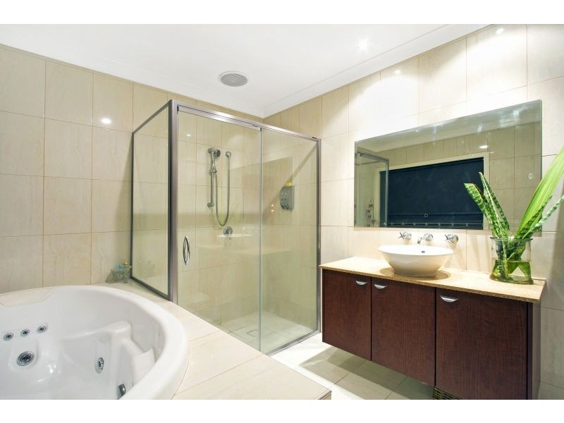 53 Mulwala Drive, Wyee Point NSW 2259