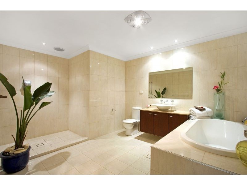 53 Mulwala Drive, Wyee Point NSW 2259