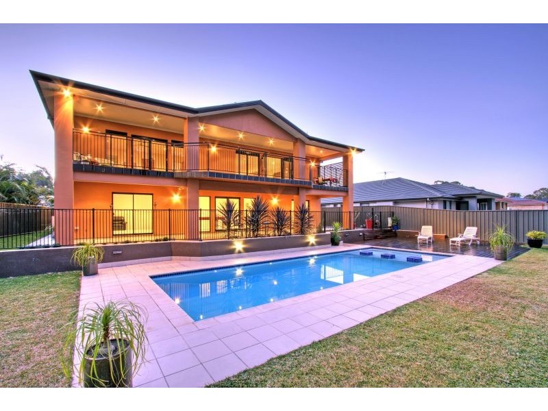 53 Mulwala Drive, Wyee Point NSW 2259